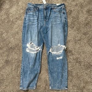 American Eagle mom Jeans